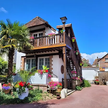 Le Balcon Flaubert * Forges-les-Eaux